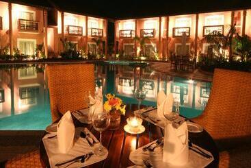 The Golden Crown Hotel & Spa, Colva