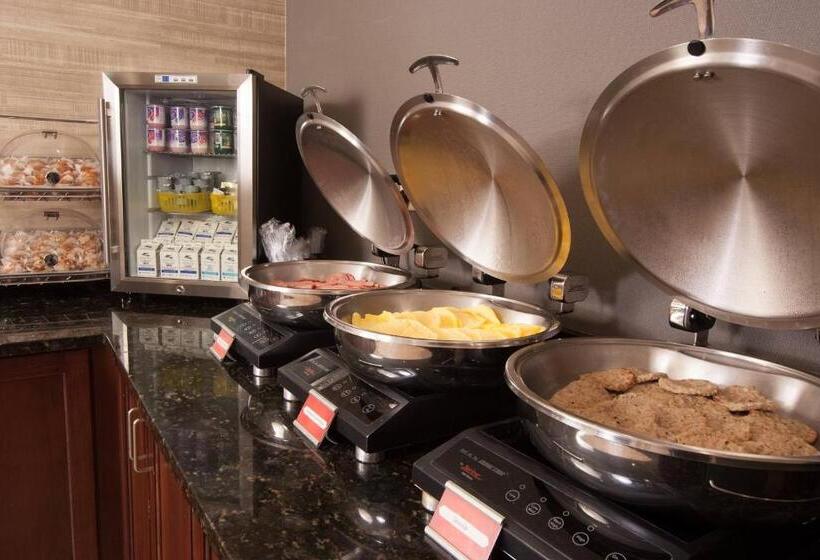 Отель Towneplace Suites The Villages