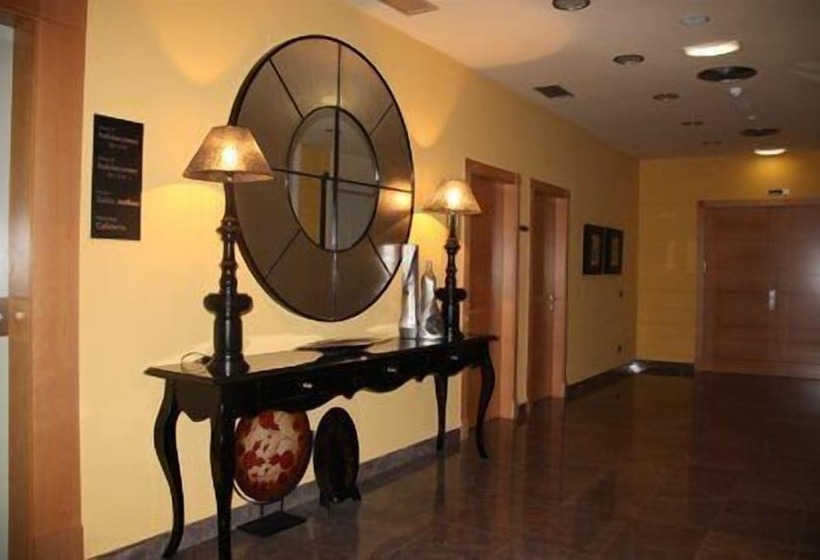 هتل Villa De Andosilla