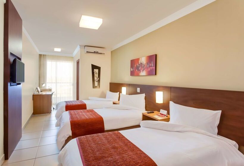 Ramada Hotel & Suites Lagoa Santa By Wyndham