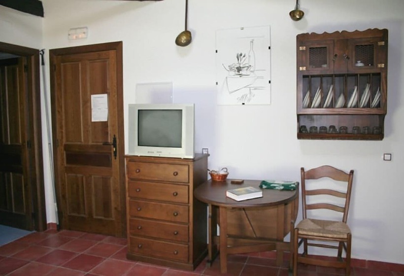 Apartamentos Víctor Chamorro Del Arco