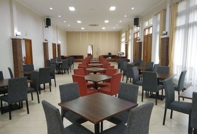 Fotos del hotel Ahadiat  & Bungalow:  6