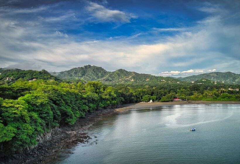 فندق Bahia Esmeralda