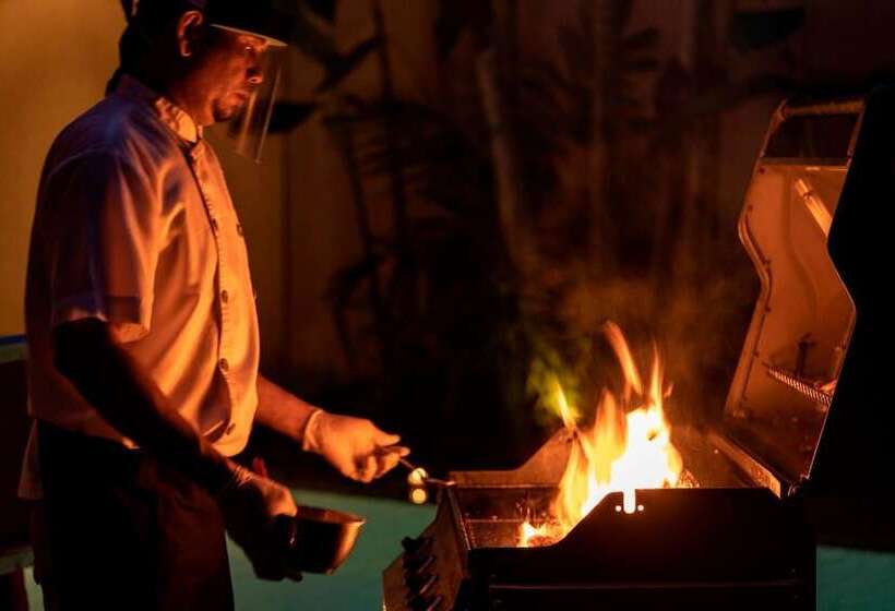 هتل Bali Island Villas And Spa Seminyak