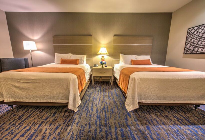 هتل Best Western Plus Media Center Inn & Suites