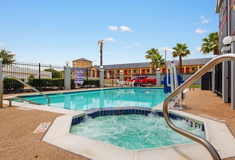 هتل Best Western Plus Northwest Inn And Suites Houston