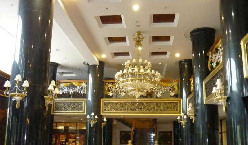 هتل Century Pines Resort