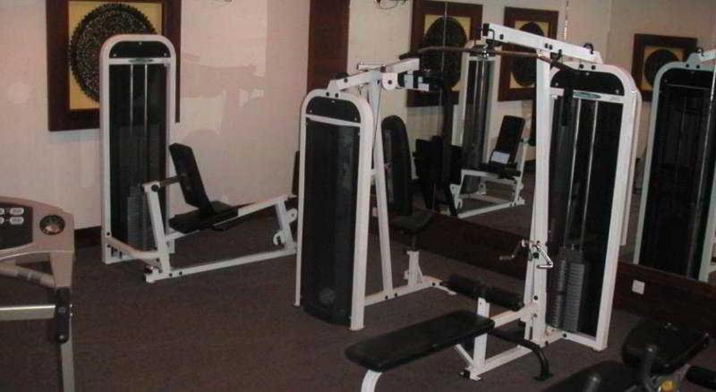هتل Century Pines Resort