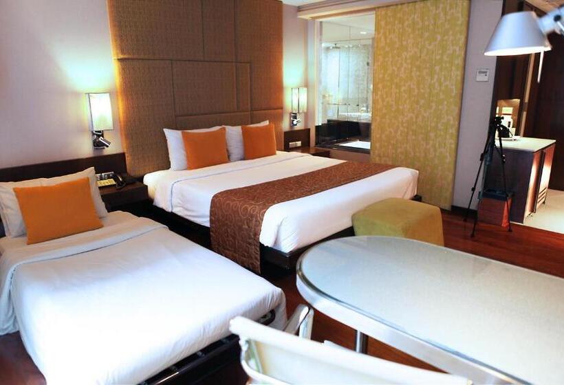 Hotel Citichic Sukhumvit 13 Bangkok By Compass Hospitality