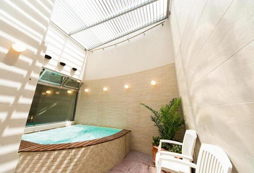 Fotos del hotel Claiton Shinosaka:  32