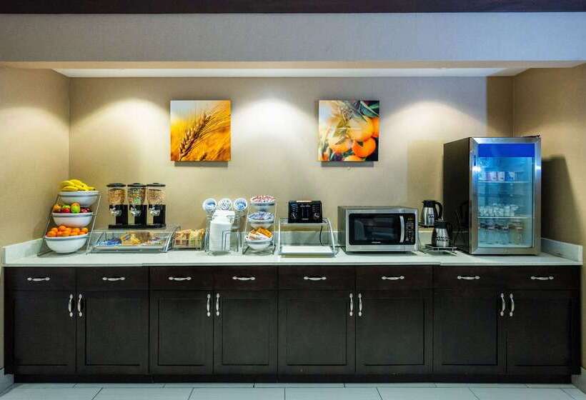 Fotos del hotel Comfort Suites Houston West At Clay Road:  47