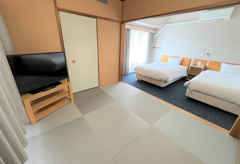 Court Hotel Fukuoka Tenjin