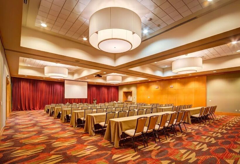 هتل Embassy Suites By Hilton Houston Energy Corridor