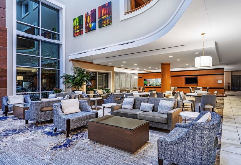 هتل Embassy Suites By Hilton Houston Energy Corridor
