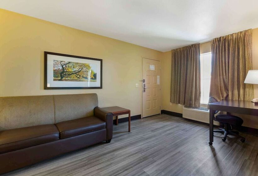 בית מלון כפרי Extended Stay America Suites   Phoenix   Chandler   E Chandler Blvd
