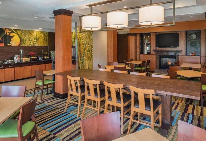 هتل Fairfield Inn & Suites By Marriott Portland North