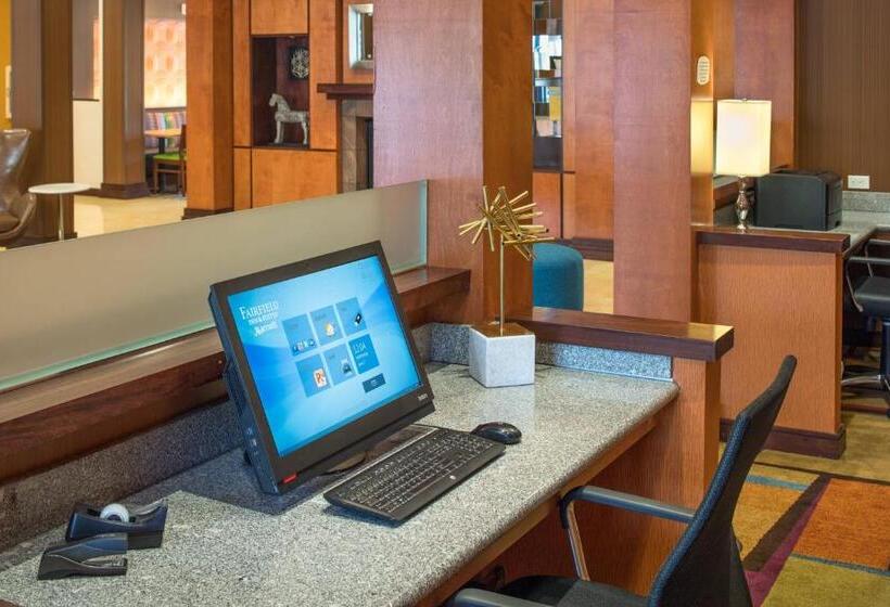 هتل Fairfield Inn & Suites By Marriott Portland North