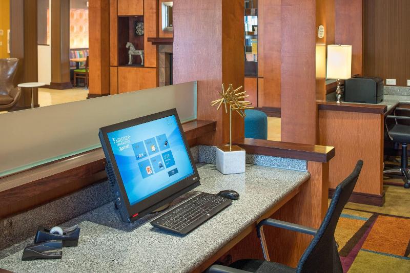 هتل Fairfield Inn & Suites By Marriott Portland North