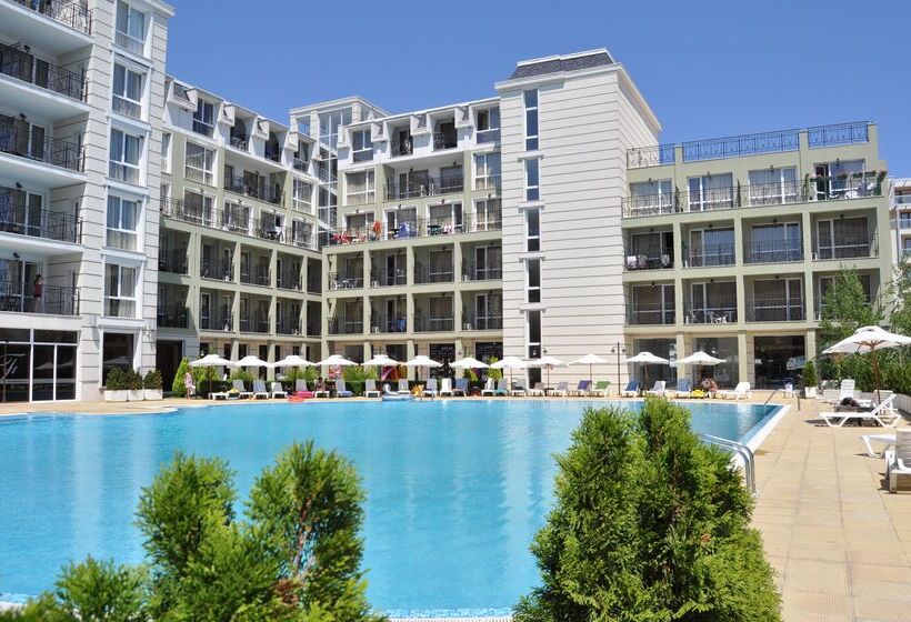هتل Festa Pomorie Resort