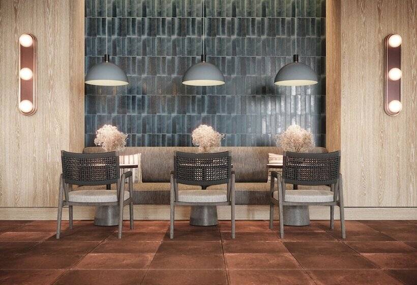 هتل Four Points By Sheraton Sunny Beach