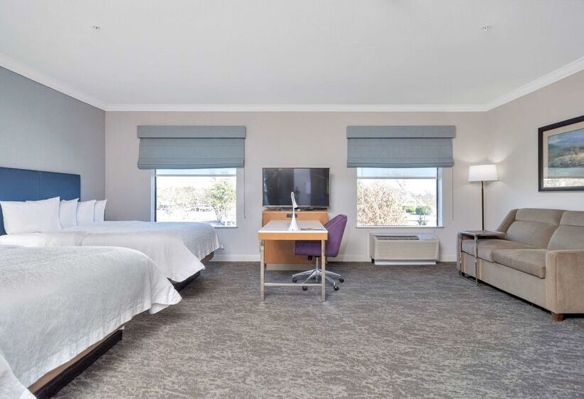 هتل Hampton Inn & Suites Fort Worth Fossil Creek