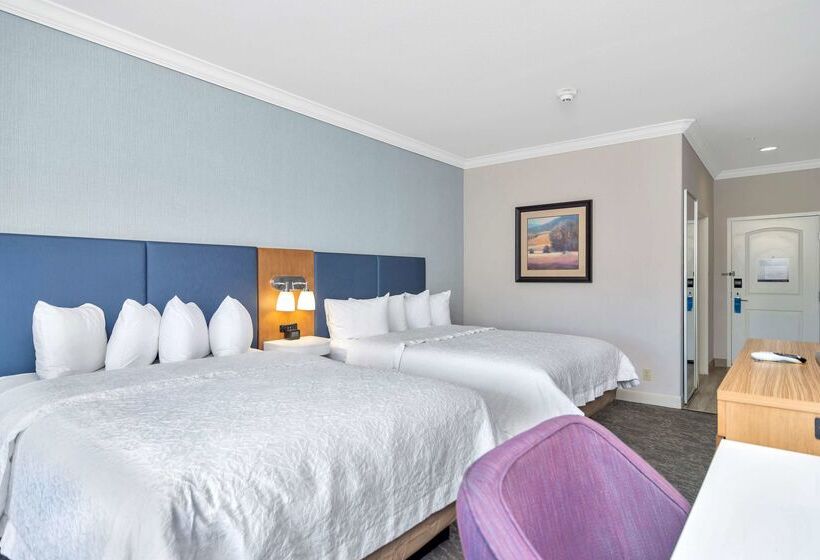 هتل Hampton Inn & Suites Fort Worth Fossil Creek