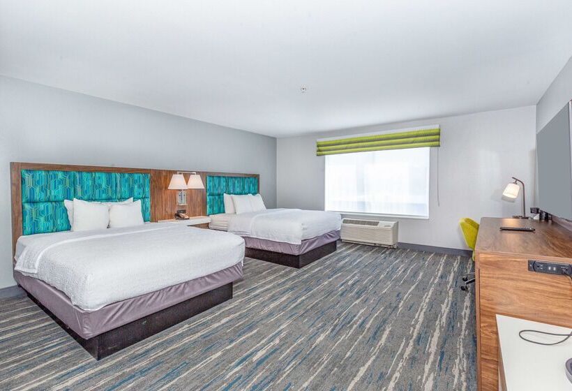هتل Hampton Inn & Suites Fort Worth West I 30