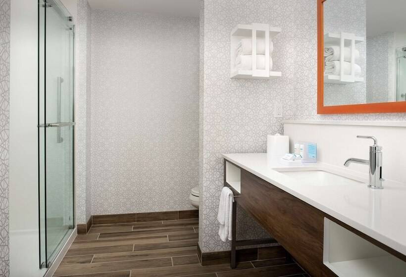 هتل Hampton Inn Baltimoredowntownconvention Center