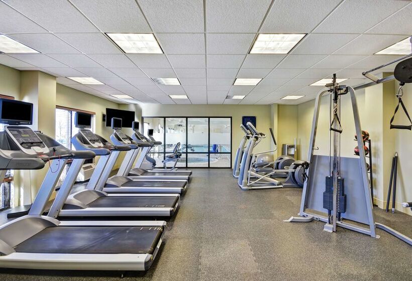 هتل Hampton Inn & Suites Columbuseaston Area