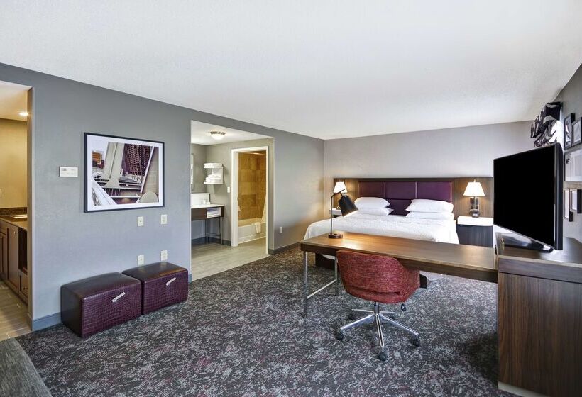 هتل Hampton Inn & Suites Columbuseaston Area