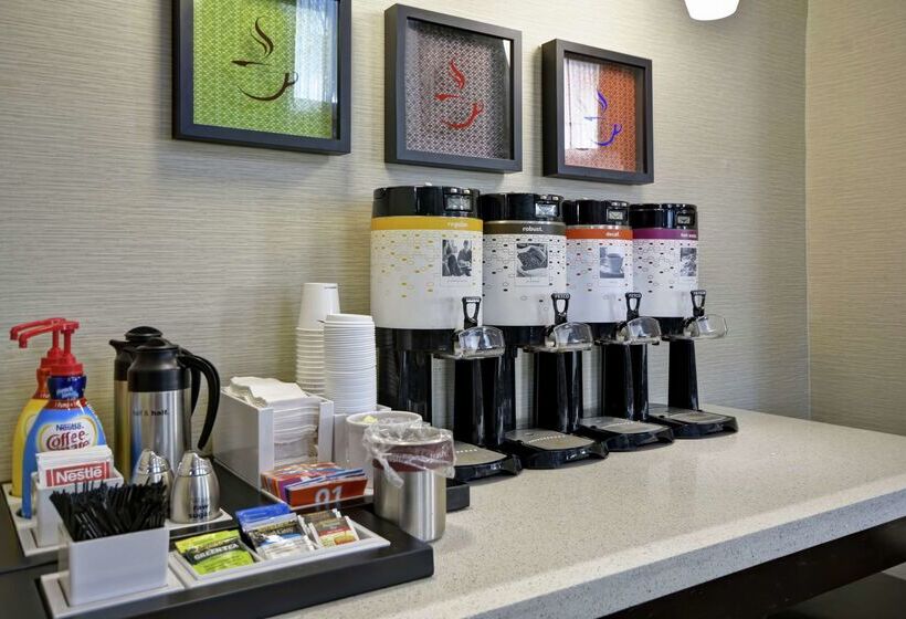 هتل Hampton Inn & Suites Corpus Christi I37  Navigation Blvd
