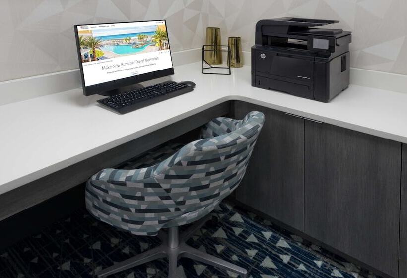 هتل Hilton Garden Inn Birmingham Se/liberty Park