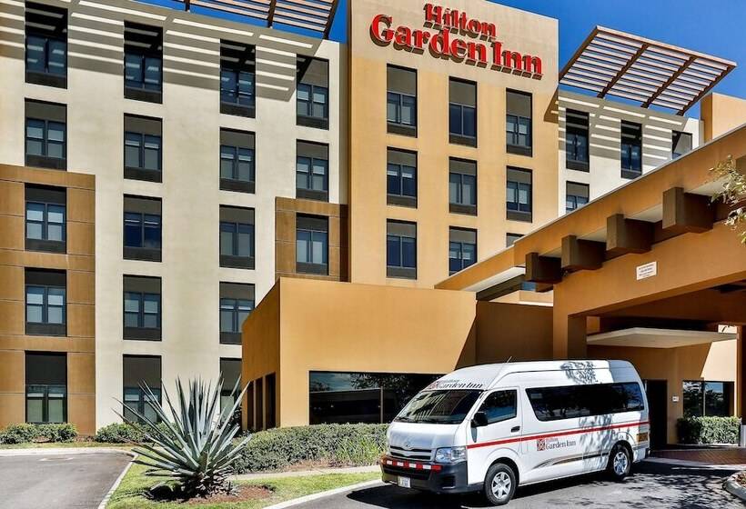 هتل Hilton Garden Inn Liberia Airport