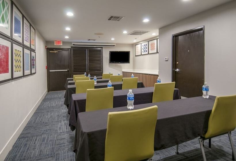 Holiday Inn Express Hotel & Suites Plano West Frisco, An Ihg