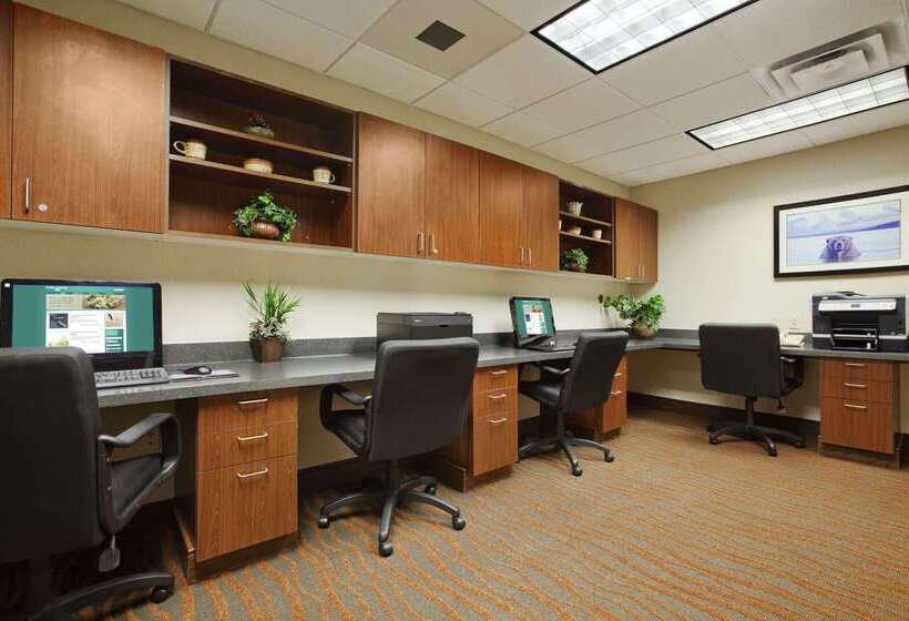 هتل Homewood Suites By Hilton Anchorage
