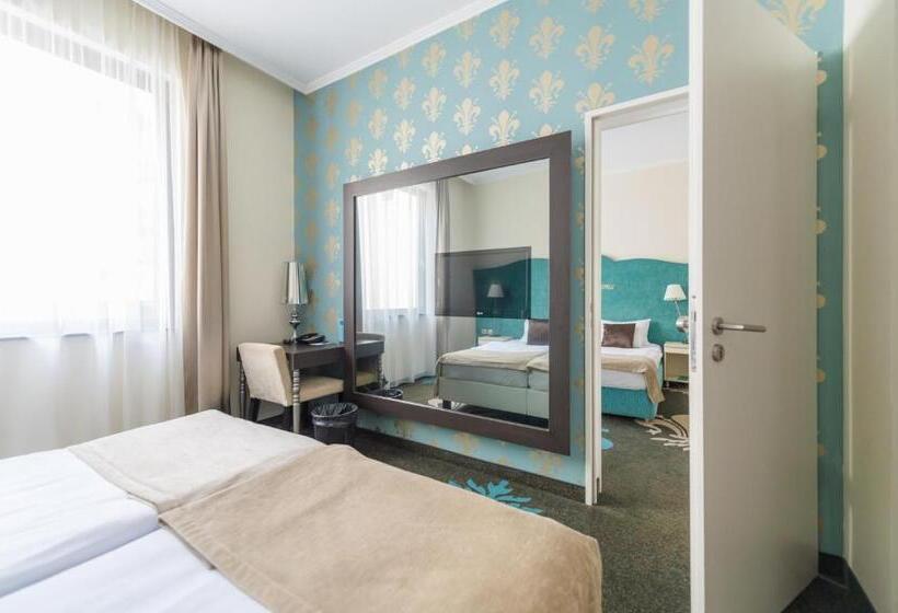 Fotos del hotel La Prima Fashion Hotel Budapest:  2