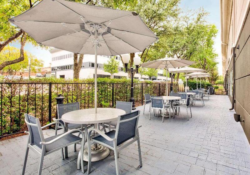 Hotel La Quinta Inn & Suites By Wyndham Dallas  Las Colinas