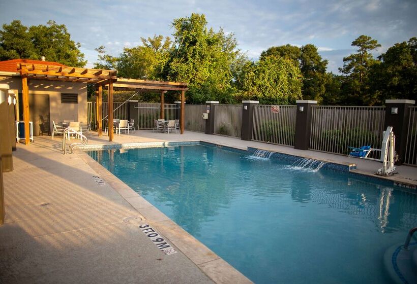 هتل La Quinta By Wyndham Houston East At Normandy