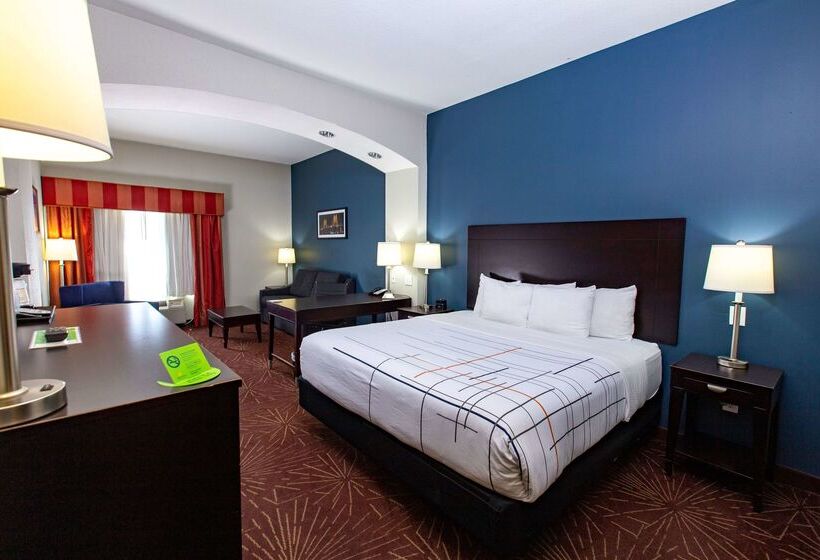 هتل La Quinta By Wyndham Houston East At Normandy