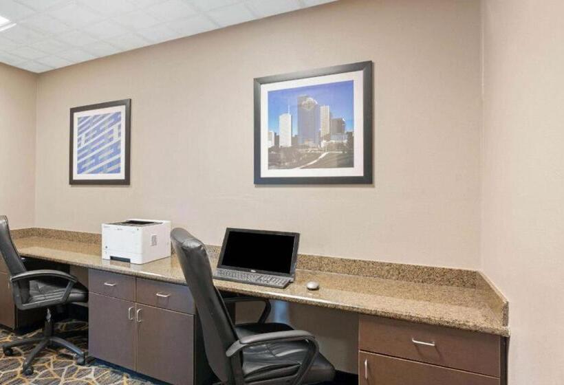 هتل Sonesta Essential Houston Westchase