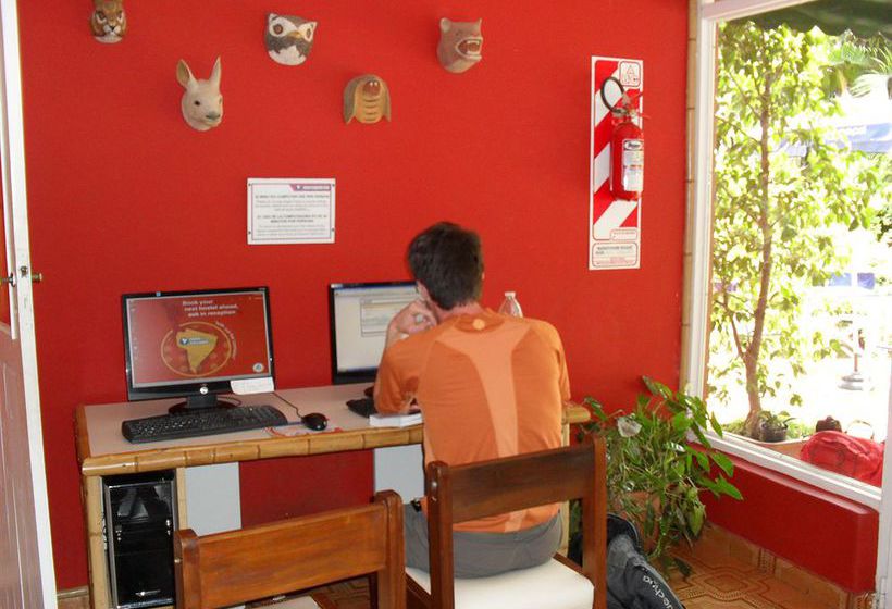 هتل Tangoinn Downtown Iguazú