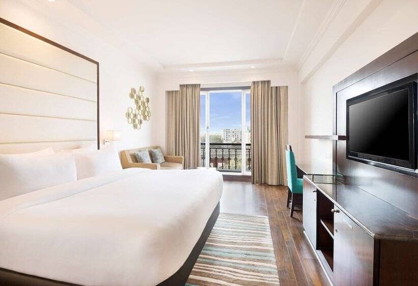 هتل Radisson Jaipur City Center