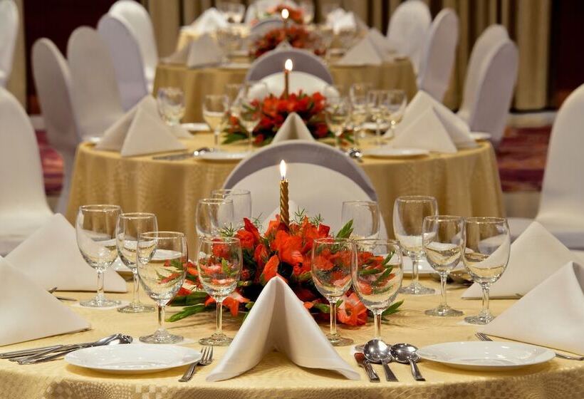 Fotos del hotel Radisson Jaipur City Center:  64