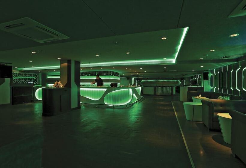 Fotos del hotel Radisson Jaipur City Center:  43