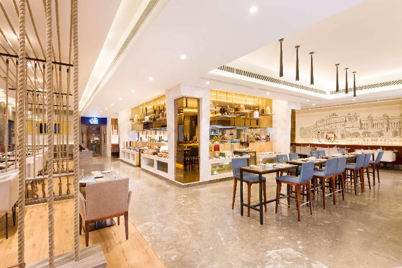 Fotos del hotel Radisson Jaipur City Center:  67