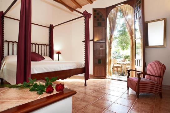 Rural Hotel Agroturisme Perola  Adults Only