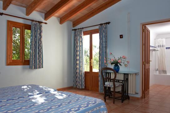 Rural Hotel Agroturisme Perola  Adults Only