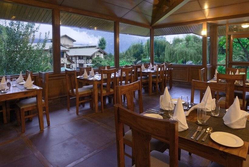 Hotel Solang Valley Resort