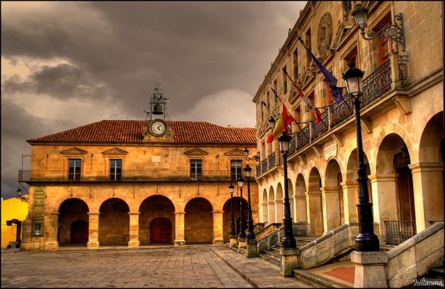 هتل Soria Plaza Mayor