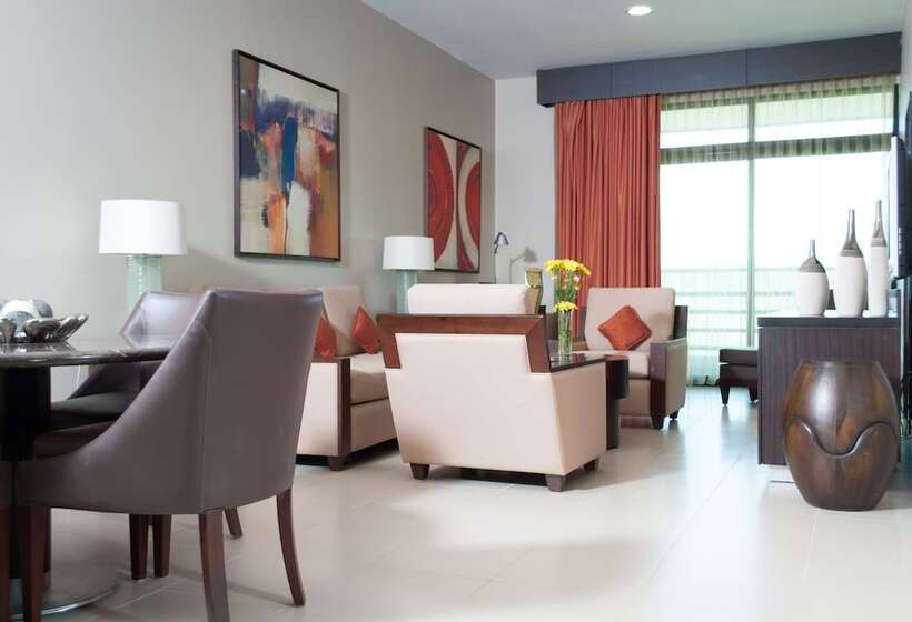 Fotos del hotel Summit Rainforest & Golf Resort:  2